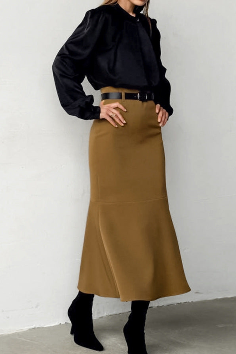 Elegant High-Waisted Midi Skirt