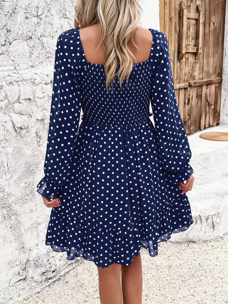 Abito casual a pois blu con spalle scoperte 