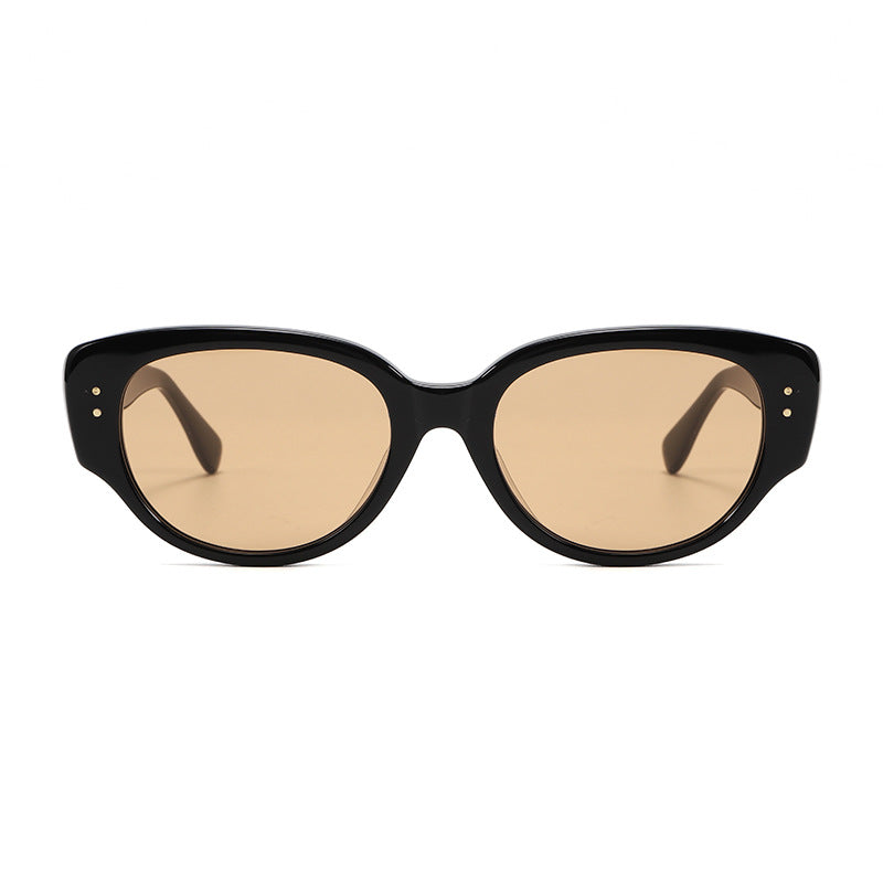 Trendy Classic Cat-Eye Sunglasses