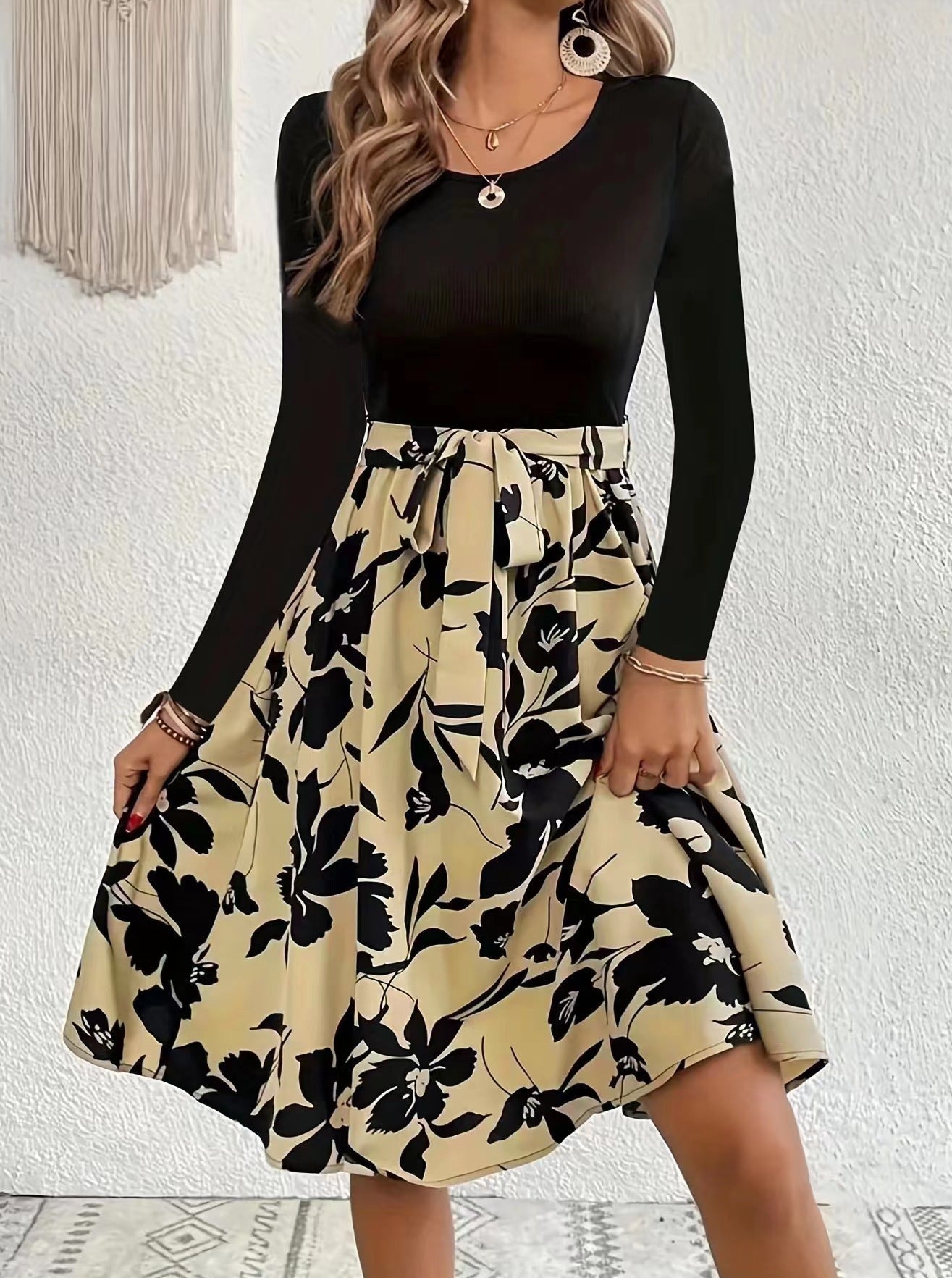 Elegant Printed High Waist Skirt and Long Sleeves set