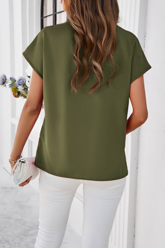 Camicia elegante verde a maniche corte in pizzo con scollo a V 