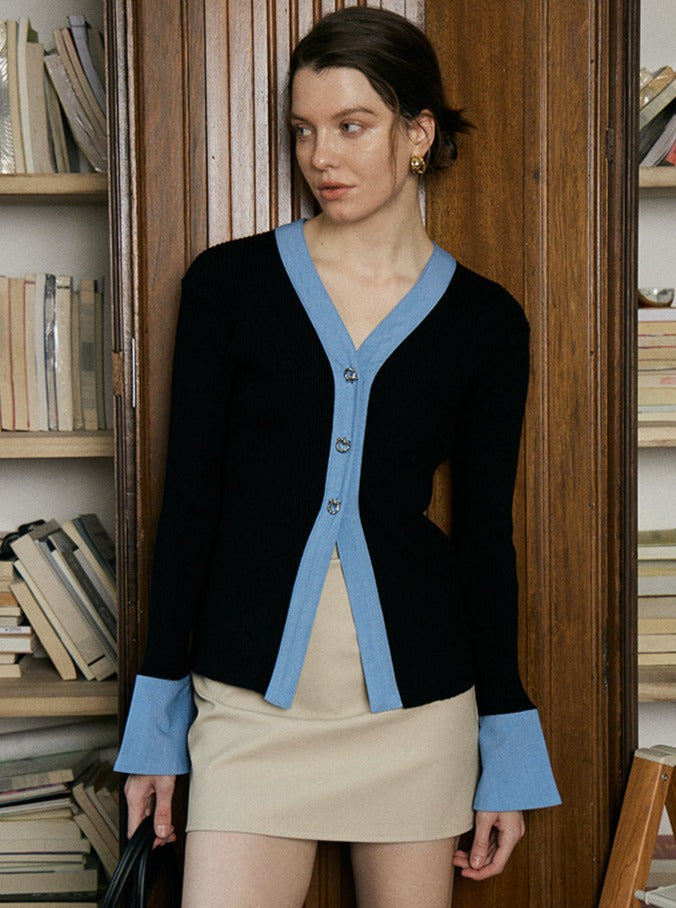 Cardigan ampio lavorato a maglia con maniche svasate casual con scollo a V 